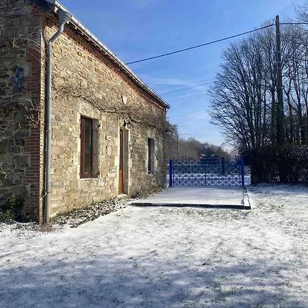 Maison De Campagne * Neuville-lez-Beaulieu